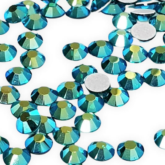 Preciosa Crystal Rhinestone Maxima - Emerald AB