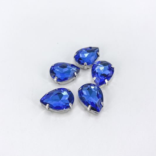 Glass Claw Teardrop - LIGHT SAPPHIRE