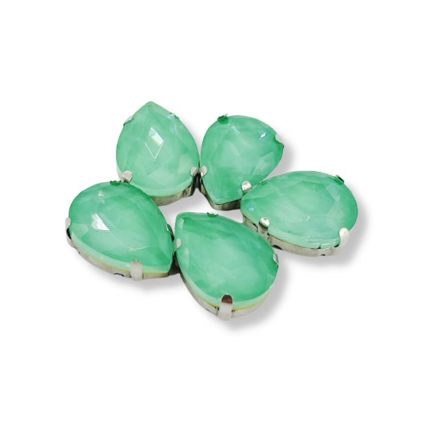 Candy Claw Teardrop - PERIDOT