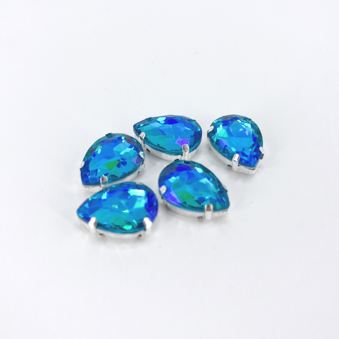 Glass Claw Teardrop - AQUAMARINE AB