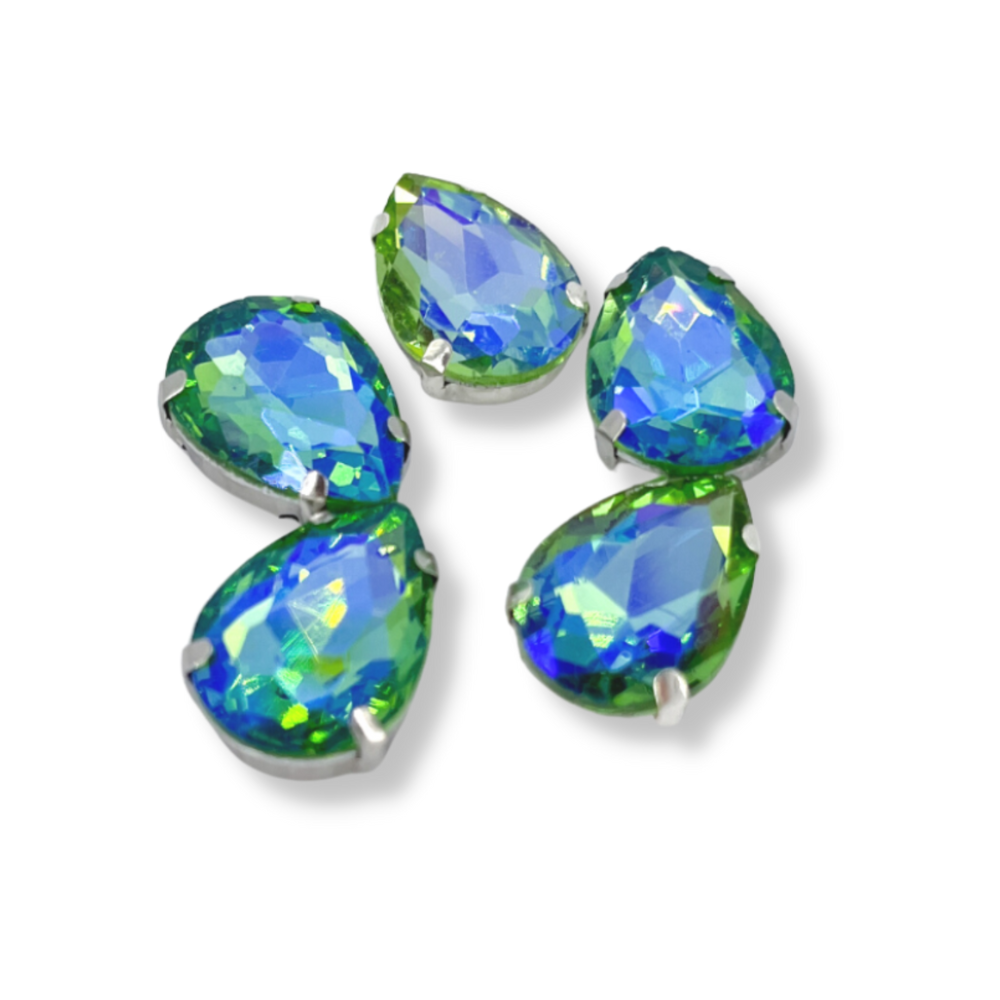 Glass Claw Teardrop - PERIDOT AB