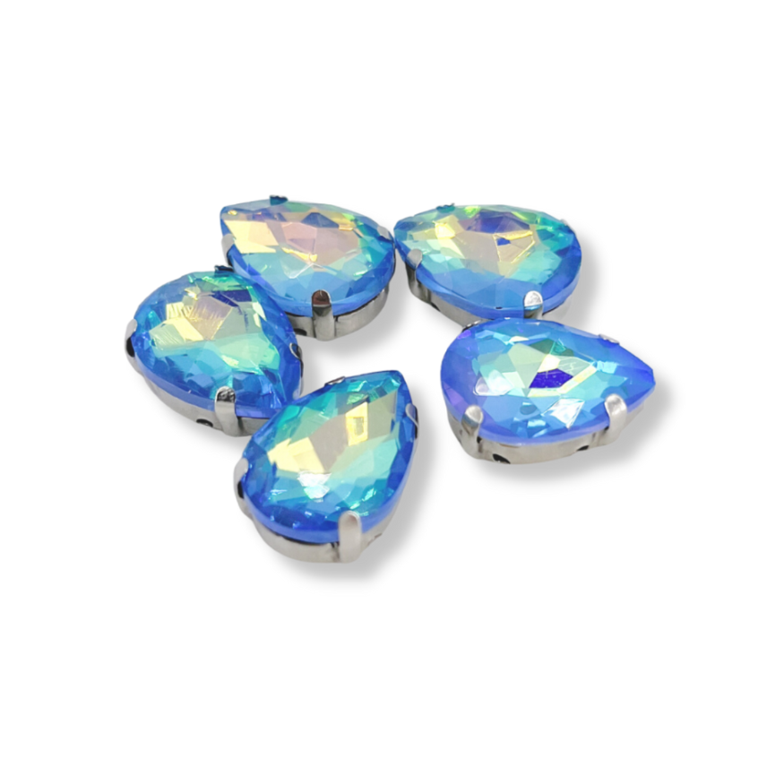 Candy Claw Teardrop - LIGHT SAPPHIRE AB