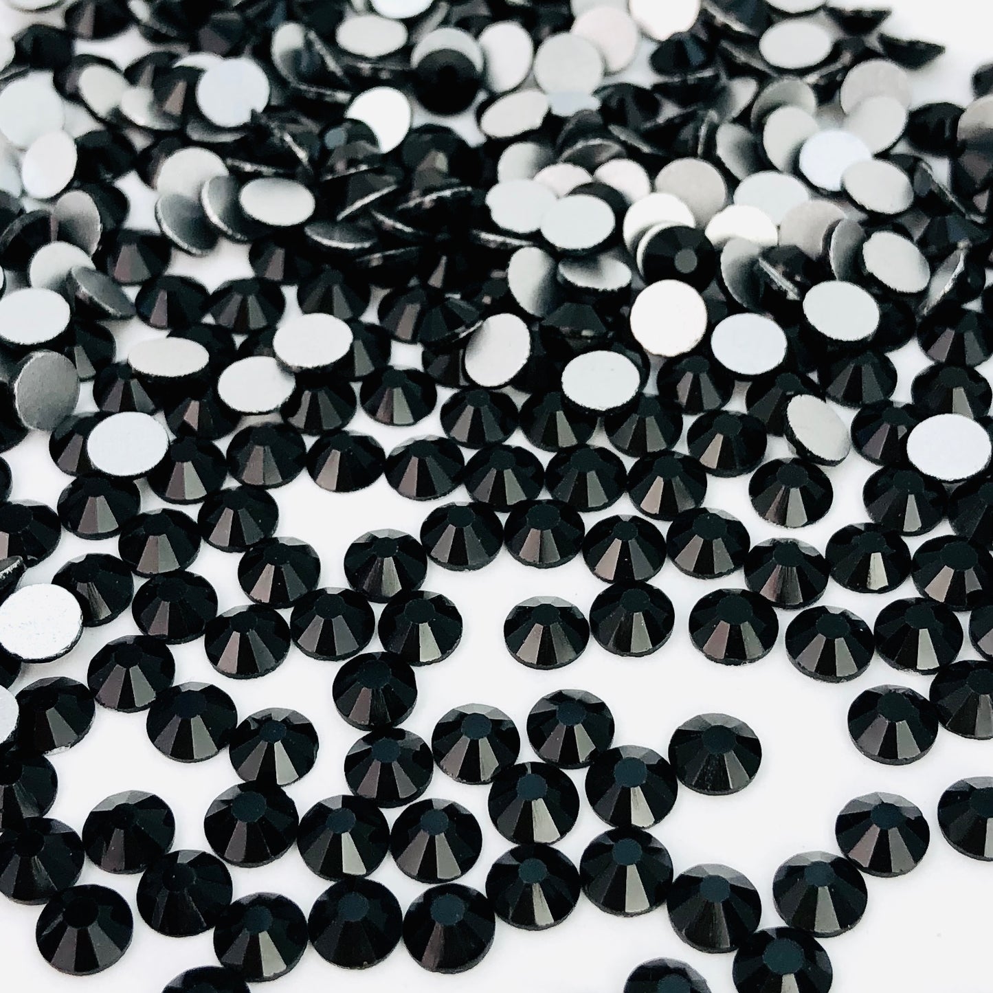 Standard Crystal - BLACK
