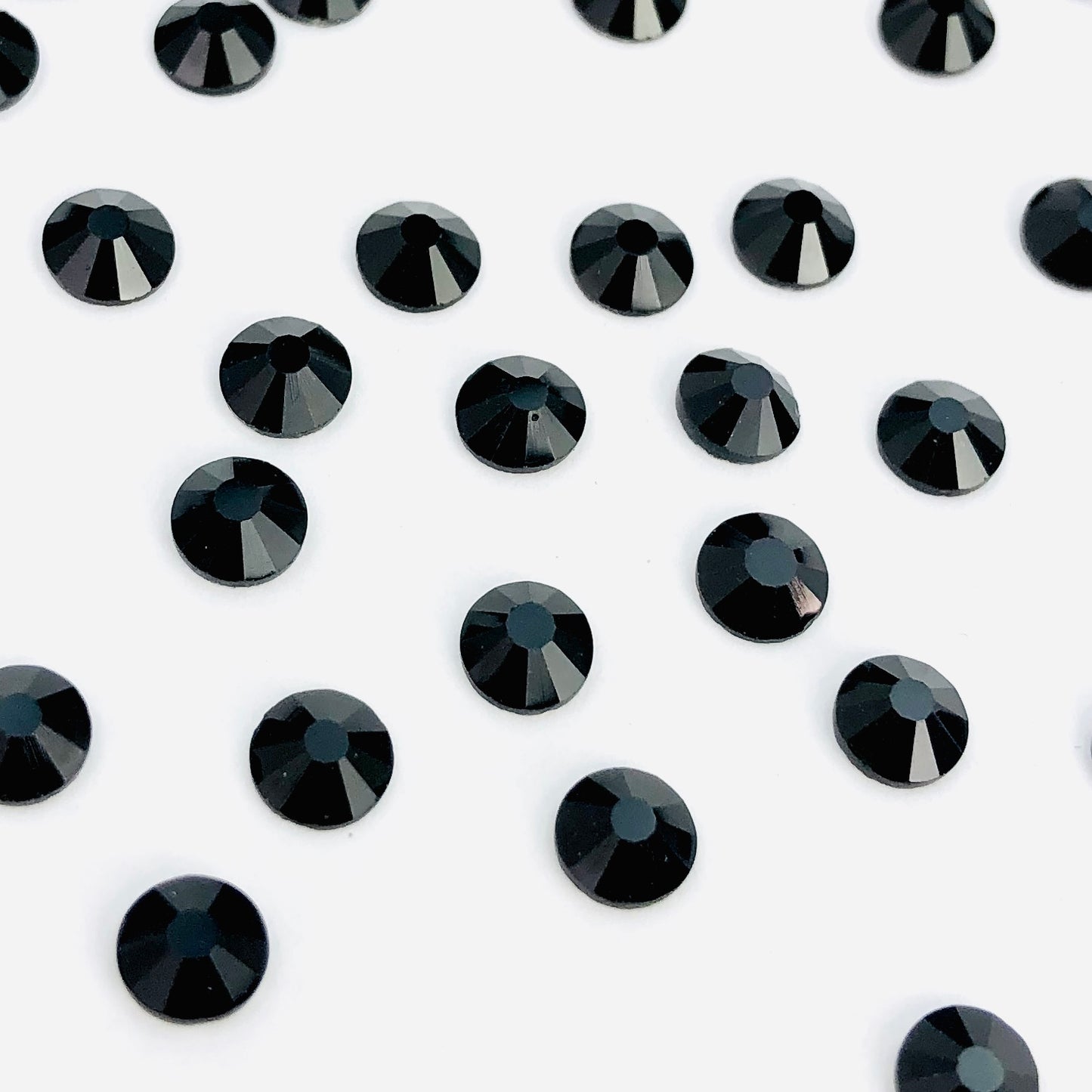 Standard Crystal - BLACK