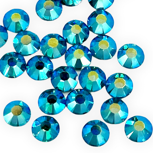 Preciosa Crystal Rhinestone Maxima - Blue Zircon AB