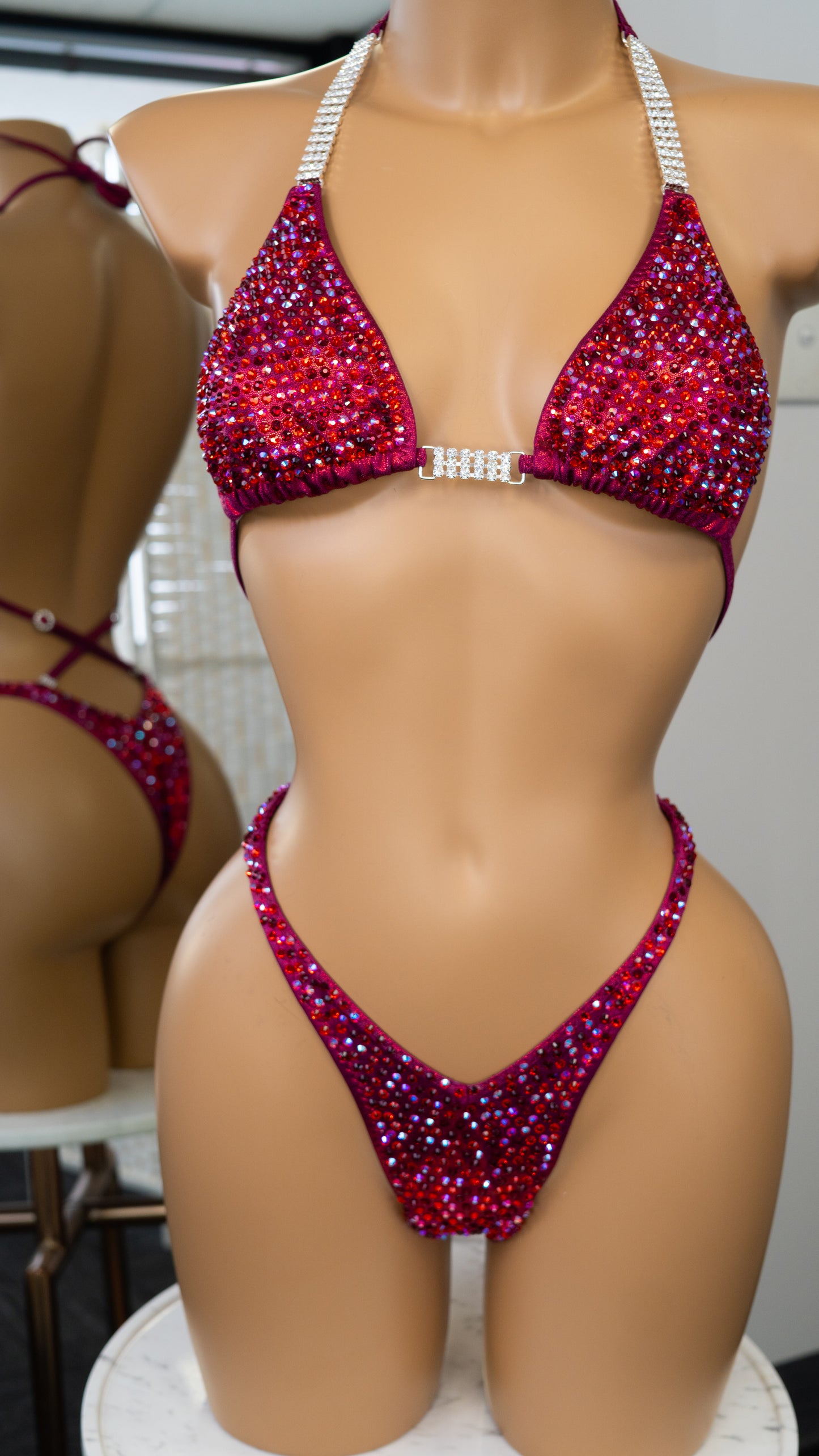 Empress Figure - Cranberry